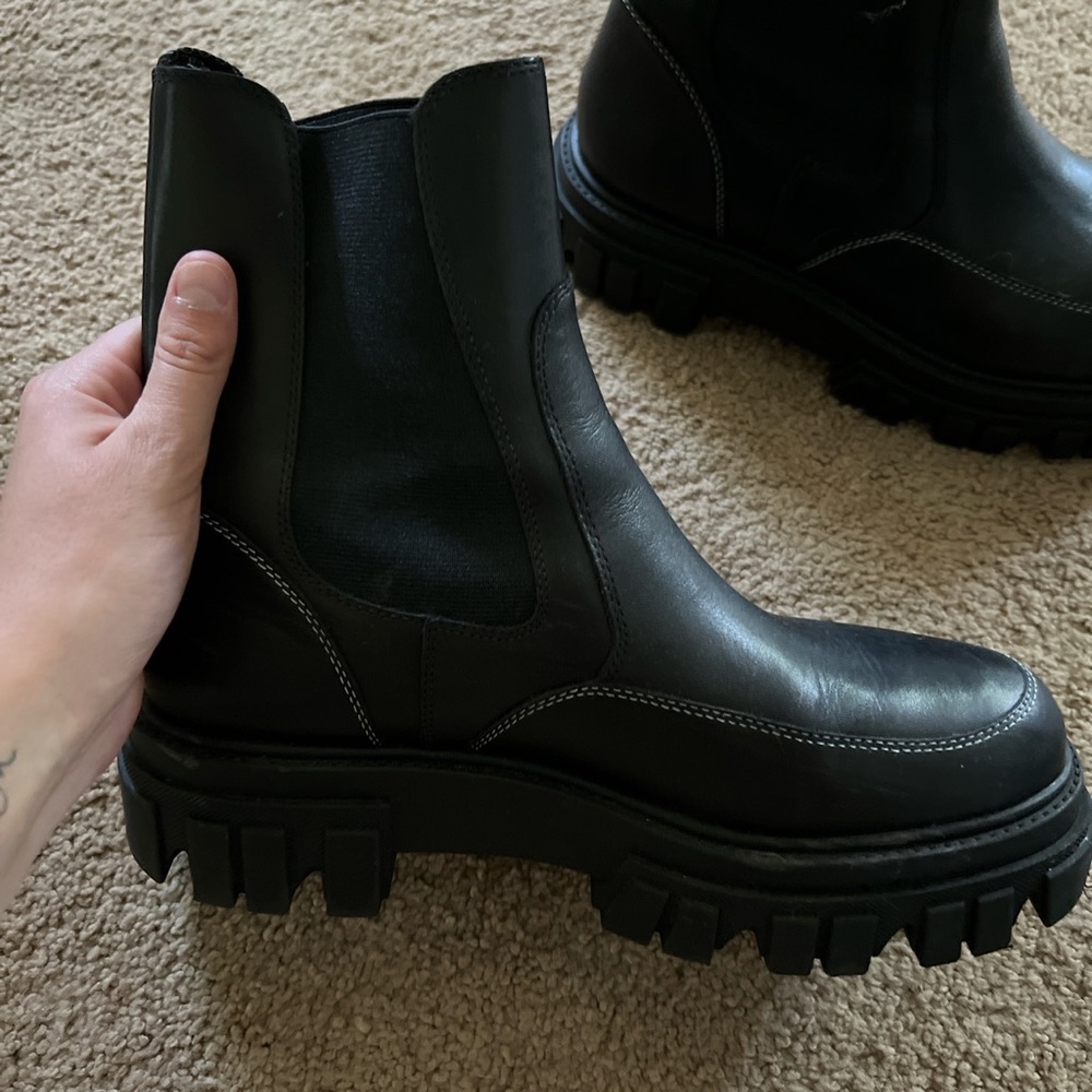 Marc fisher boots